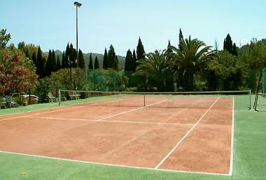 Il campo da tennis